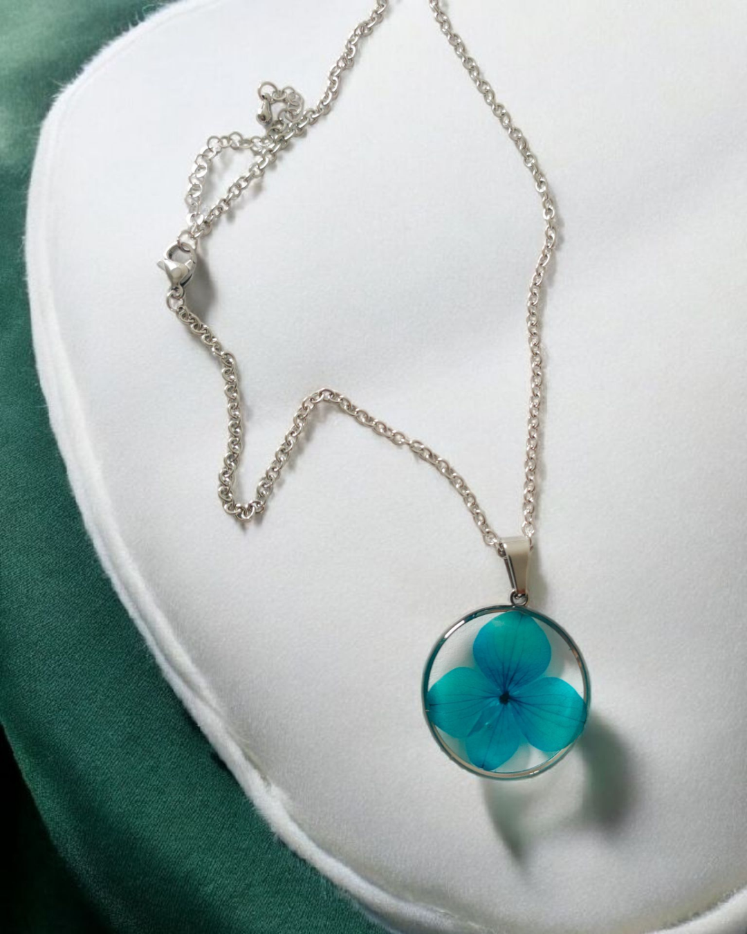 Collana ORBITA con fiore "Ortensia blu" - Unima Design
