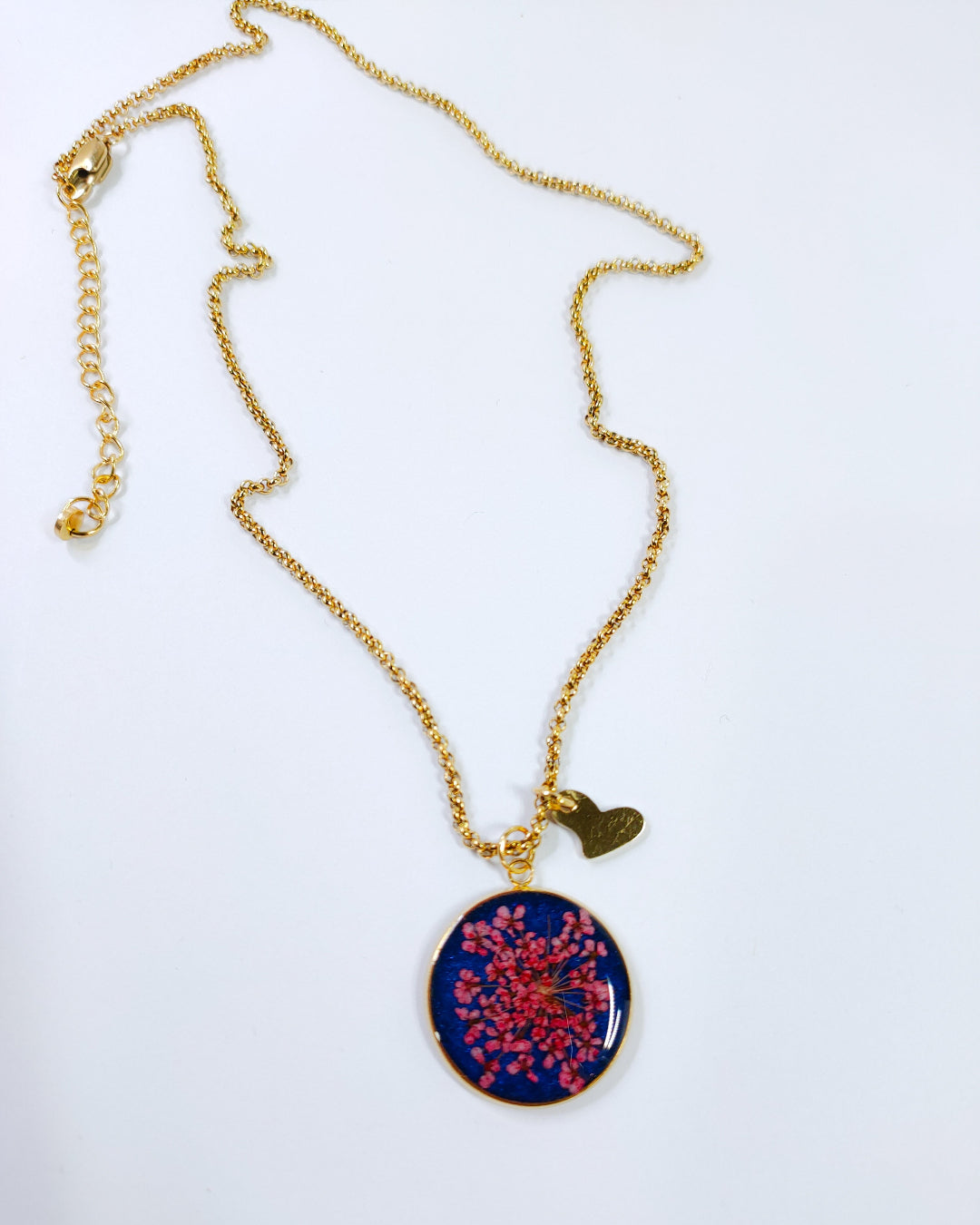 Collana RONDA con fiore "Pizzo della Regina Anna rosso" - Unima Design
