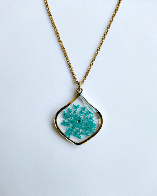 Collana PETALO con fiore "Pizzo della Regina Anna turchese" - Unima Design